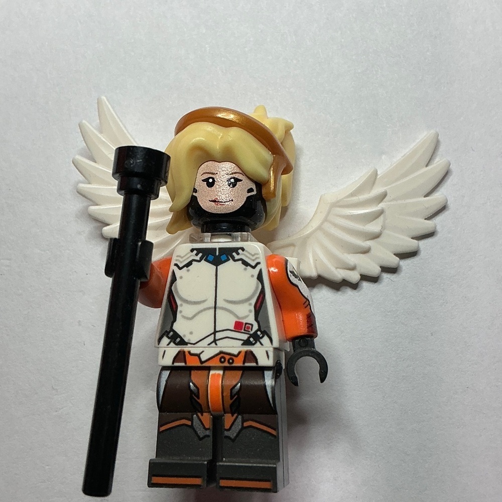 Overwatch Mercy Minifigure Angela Ziegler Field Medic Angel